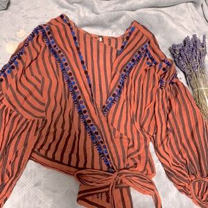 Club Monaco Crop Top with Puffed Sleeves size S